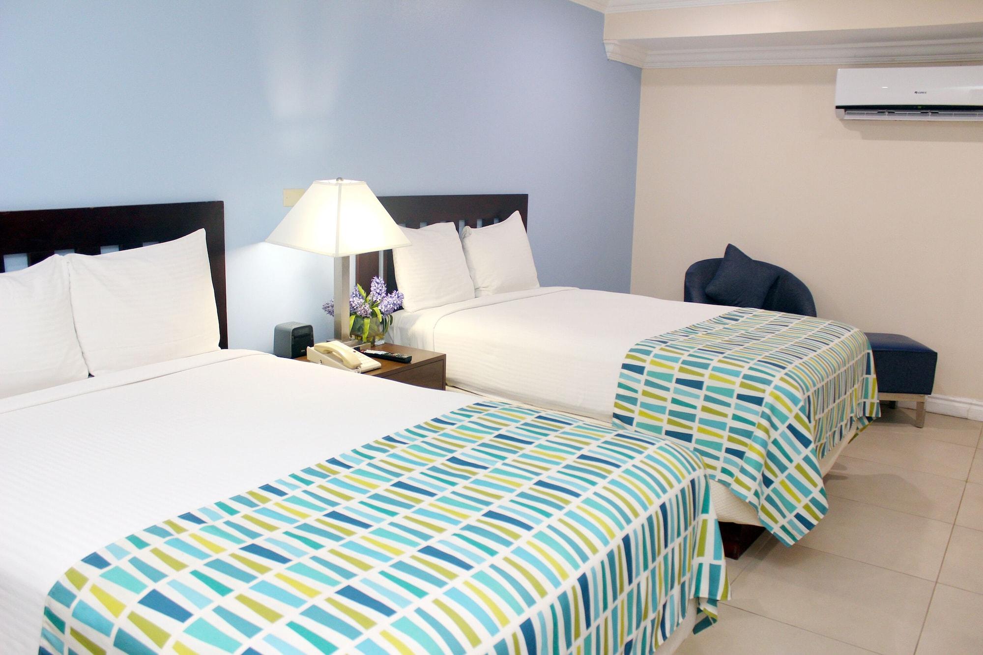 เดอะ นัตส์ฟอร์ด คอร์ต โฮเต็ล Hotel คิงส์ตัน ภายนอก รูปภาพ