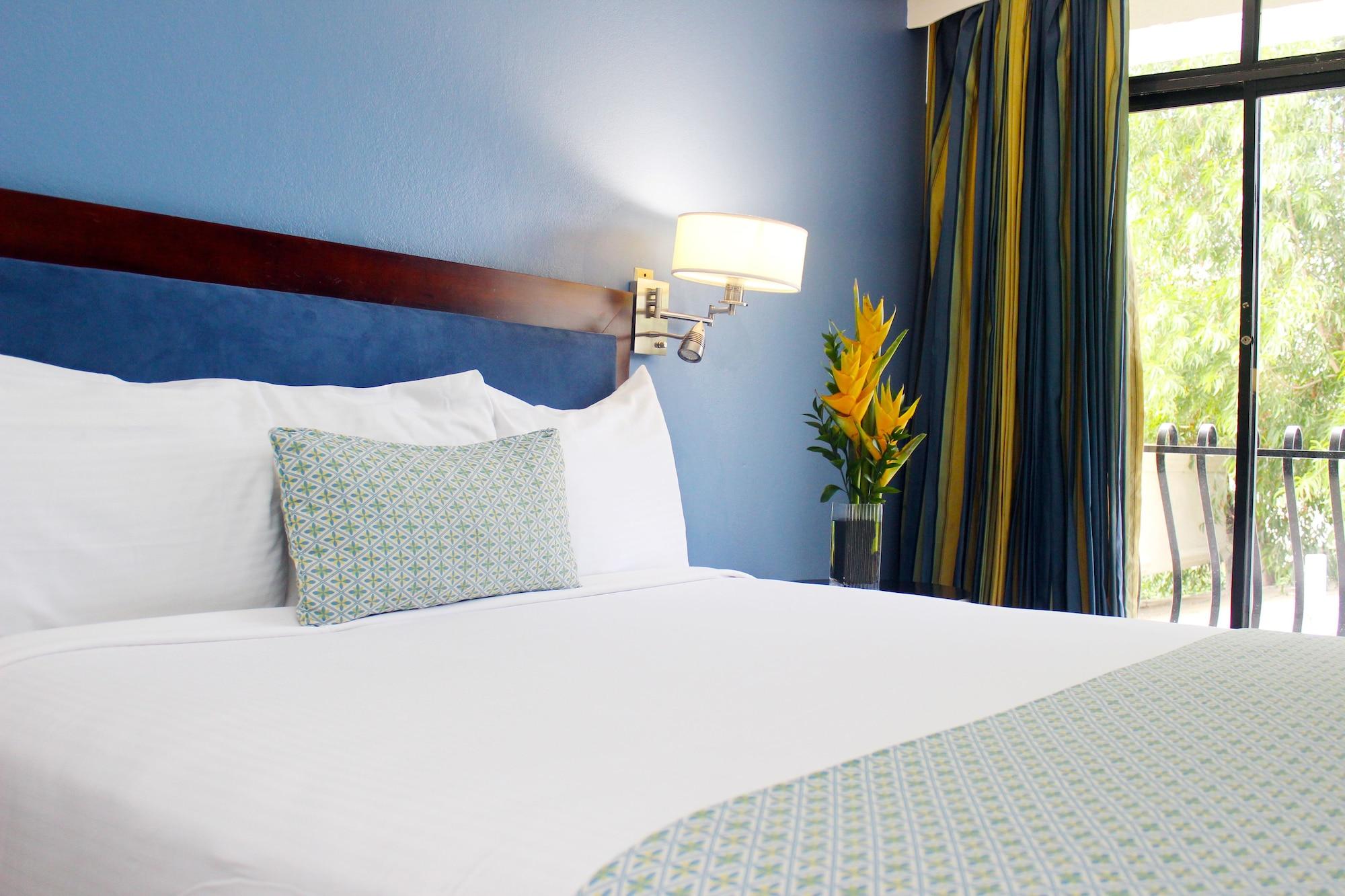 เดอะ นัตส์ฟอร์ด คอร์ต โฮเต็ล Hotel คิงส์ตัน ภายนอก รูปภาพ