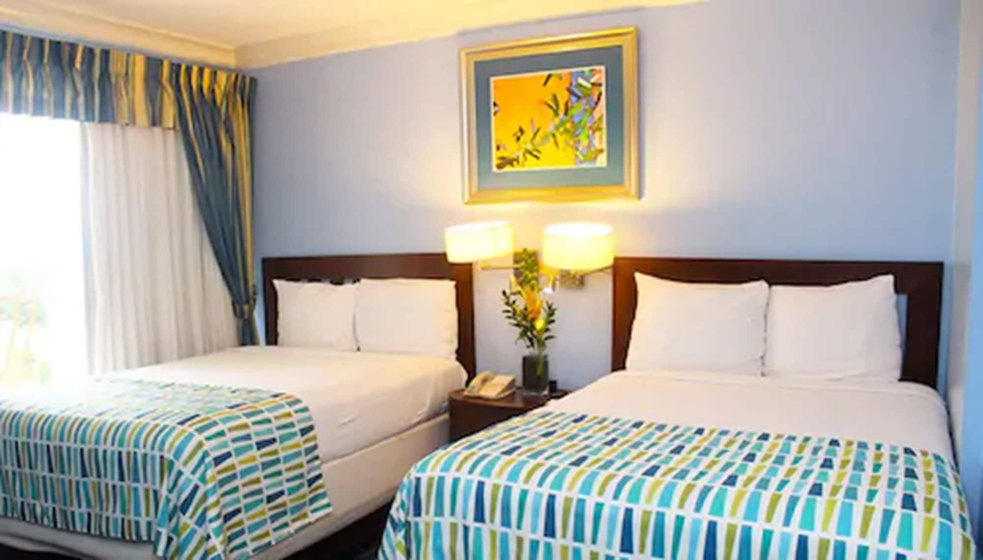 เดอะ นัตส์ฟอร์ด คอร์ต โฮเต็ล Hotel คิงส์ตัน ภายนอก รูปภาพ