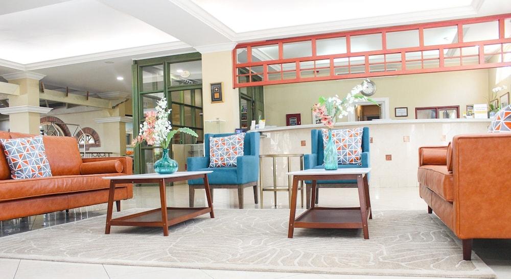 เดอะ นัตส์ฟอร์ด คอร์ต โฮเต็ล Hotel คิงส์ตัน ภายนอก รูปภาพ